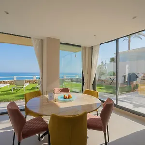Seaside Tranquility And Urban Luxury - Stylish Duplex In W Jacuzzi Torremolinos