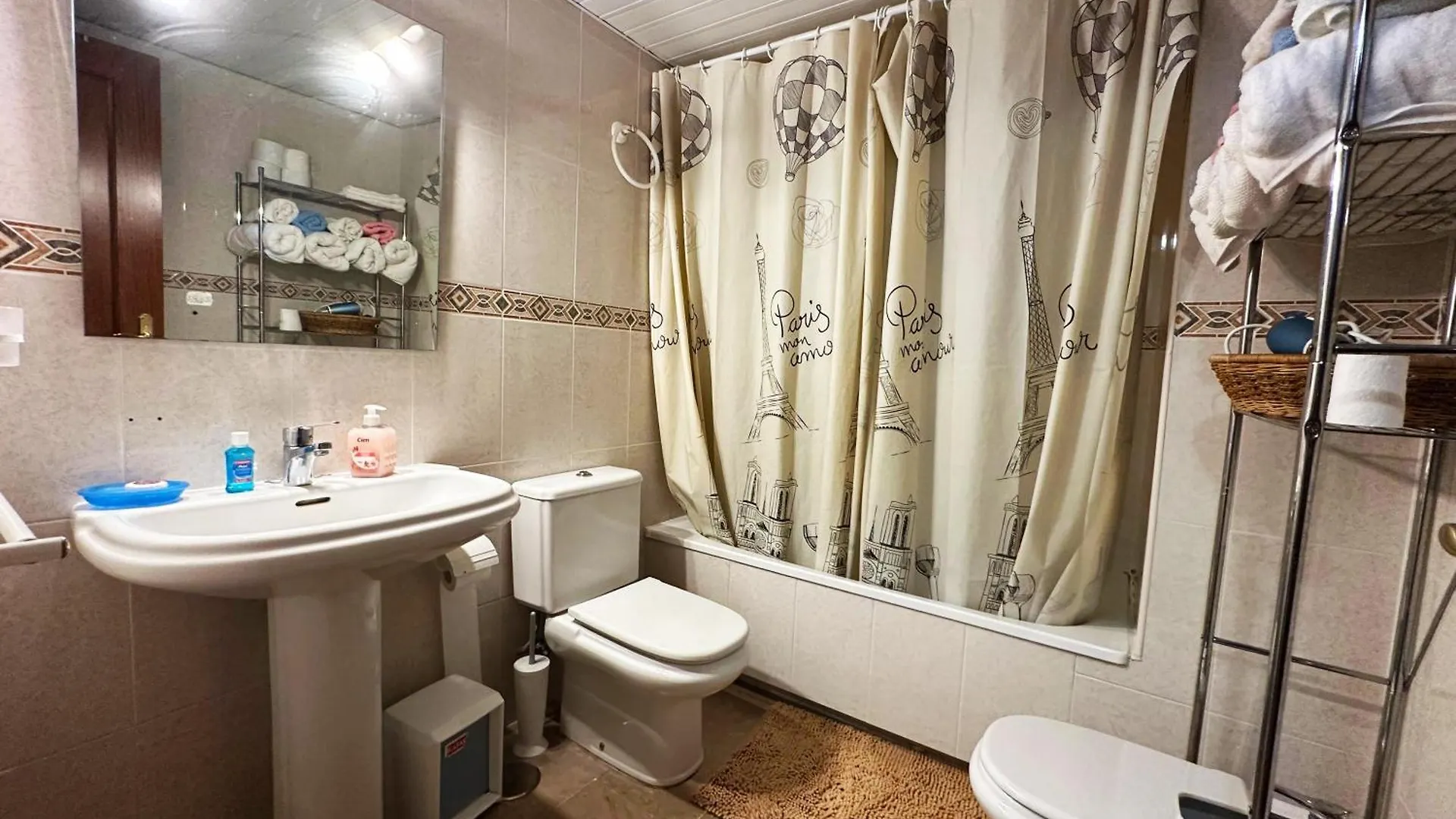 Bri - Amplio Apartamento Con Terraza, Piscina, Tenis, Padel, Playa A 5 Minutos Torremolinos Apartment